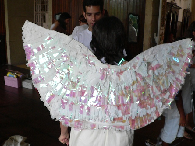 ROPA 27 - Foto Oscar Lepikson